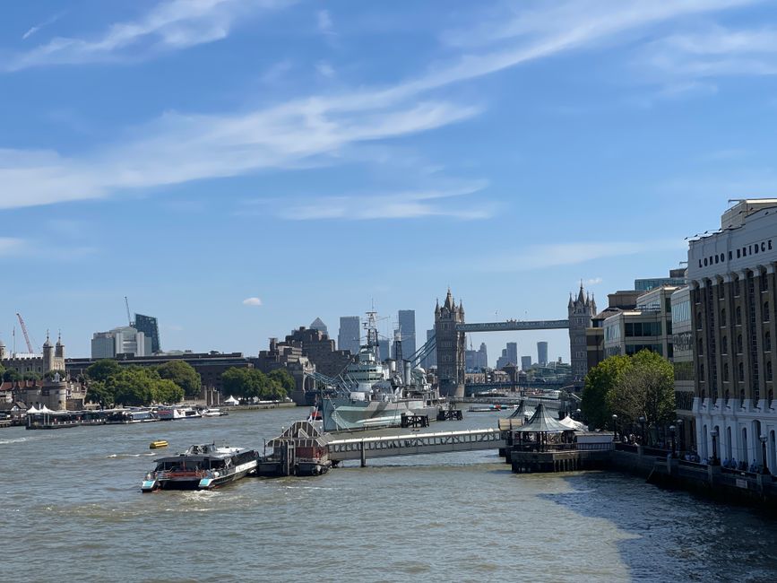 Same day courier van and skyline in London